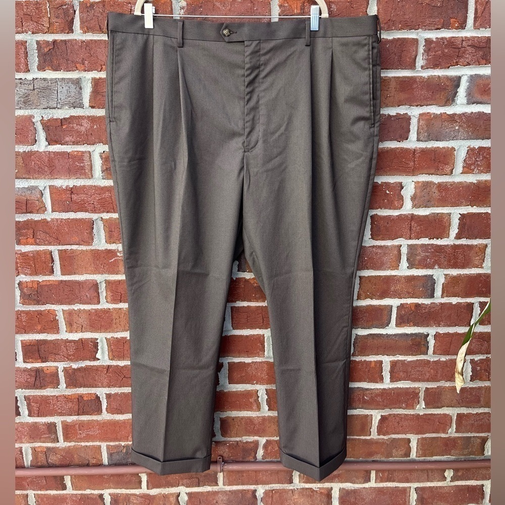Roundtree and Yorke TravelSmart Dress Pants- Size 46x29